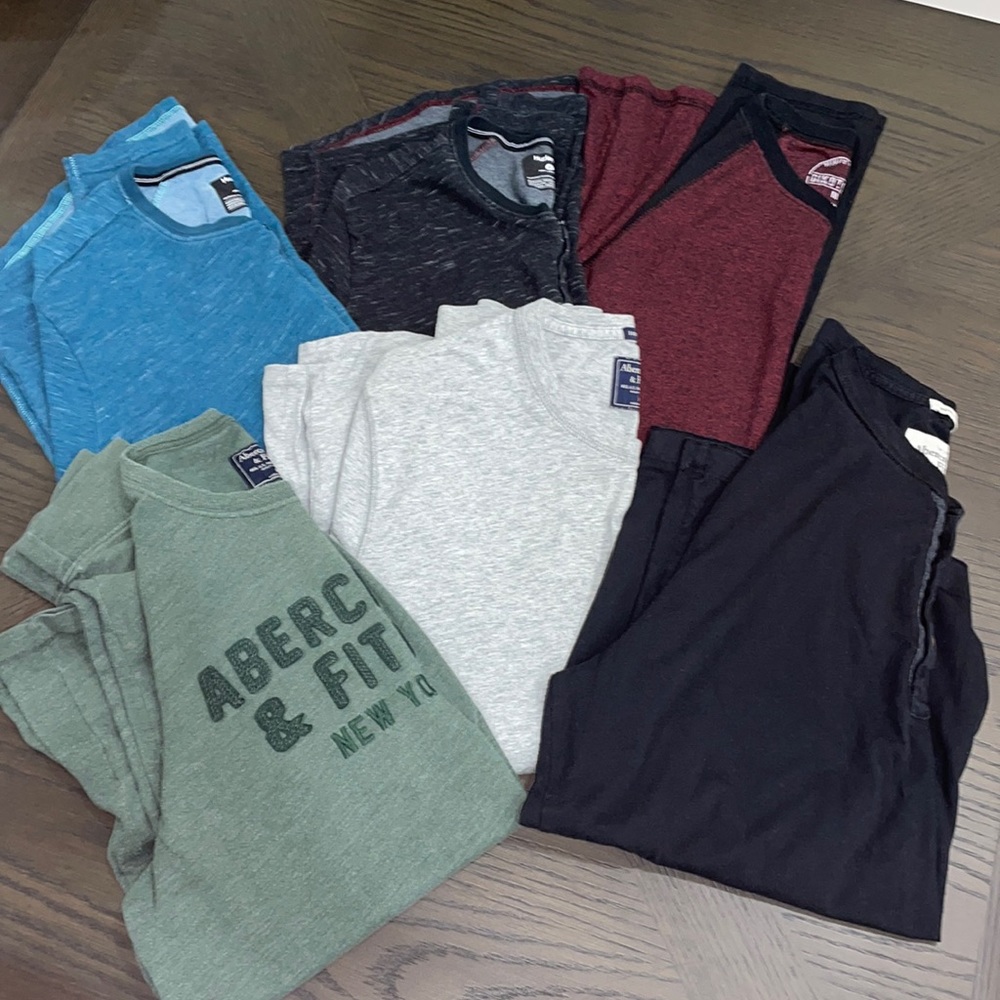 PACK OF 6 Long Sleeves: Abercrombie (3), Hurley (2), Dikotomy (1)
